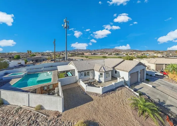 Holiday home Pool Minutes To Havasu Sleeps 12 Lake Havasu City