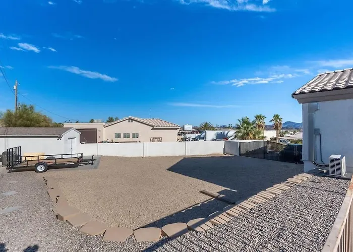Pool Minutes To Havasu Sleeps 12 *