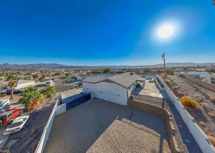 Holiday home Pool Minutes To Havasu Sleeps 12